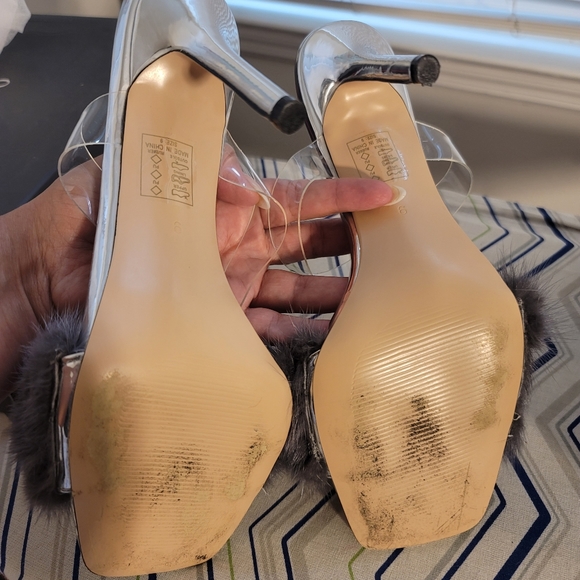 Azalea Wang Foxy Heel - Picture 4 of 7